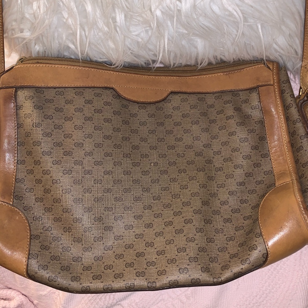 GUCCI BAG - Picture 2 of 6